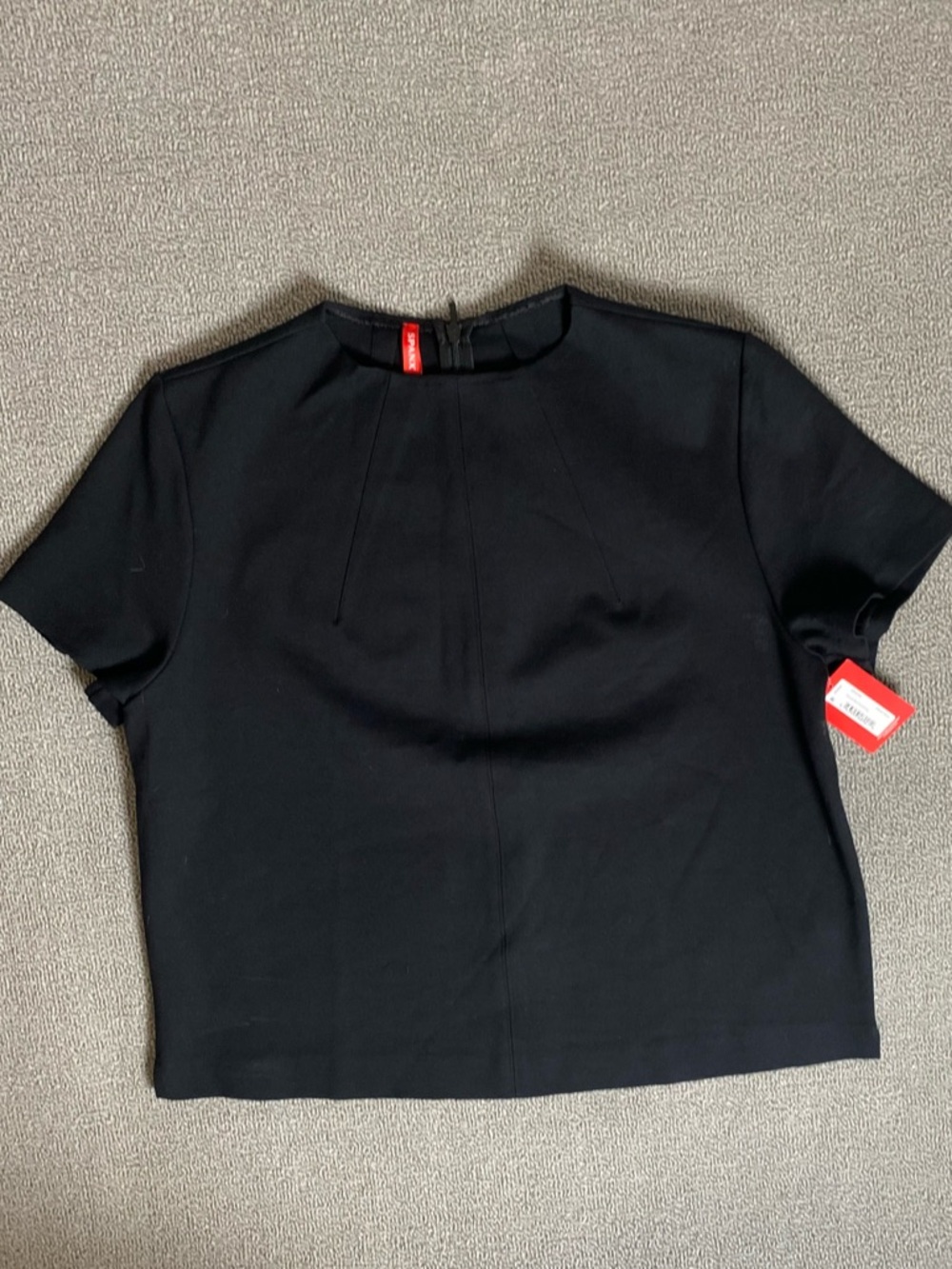 NWT SPANX The Perfect Funnel Top Black Short Sleeve Top